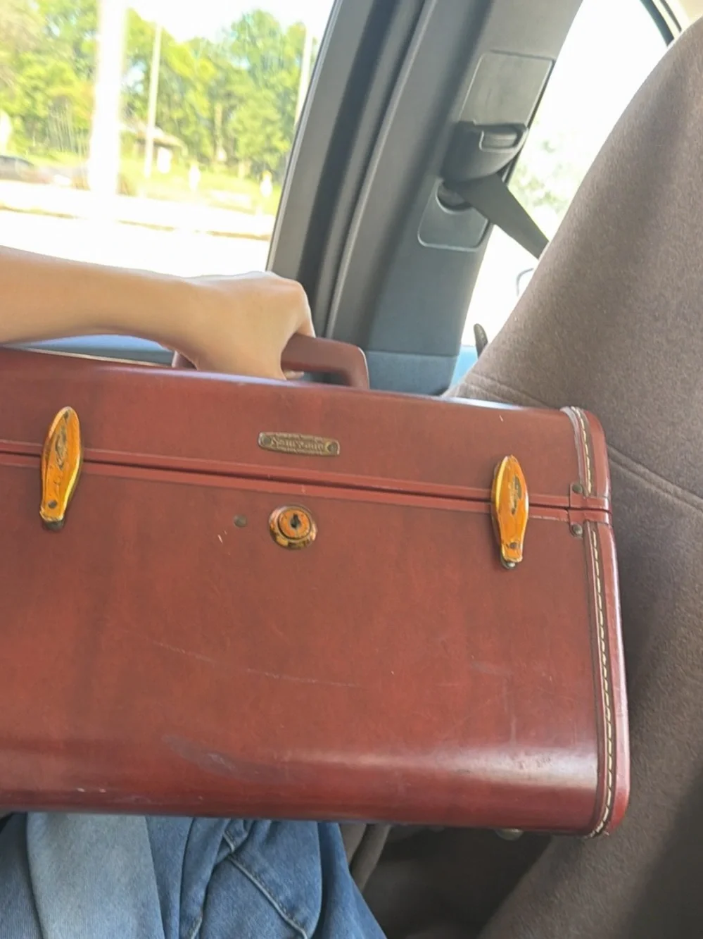 Samsonite Vintage Leather Cosmetic Case in Deep Brown with Tan Accents